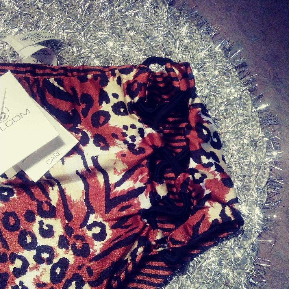 Volcom bathing suit bottom